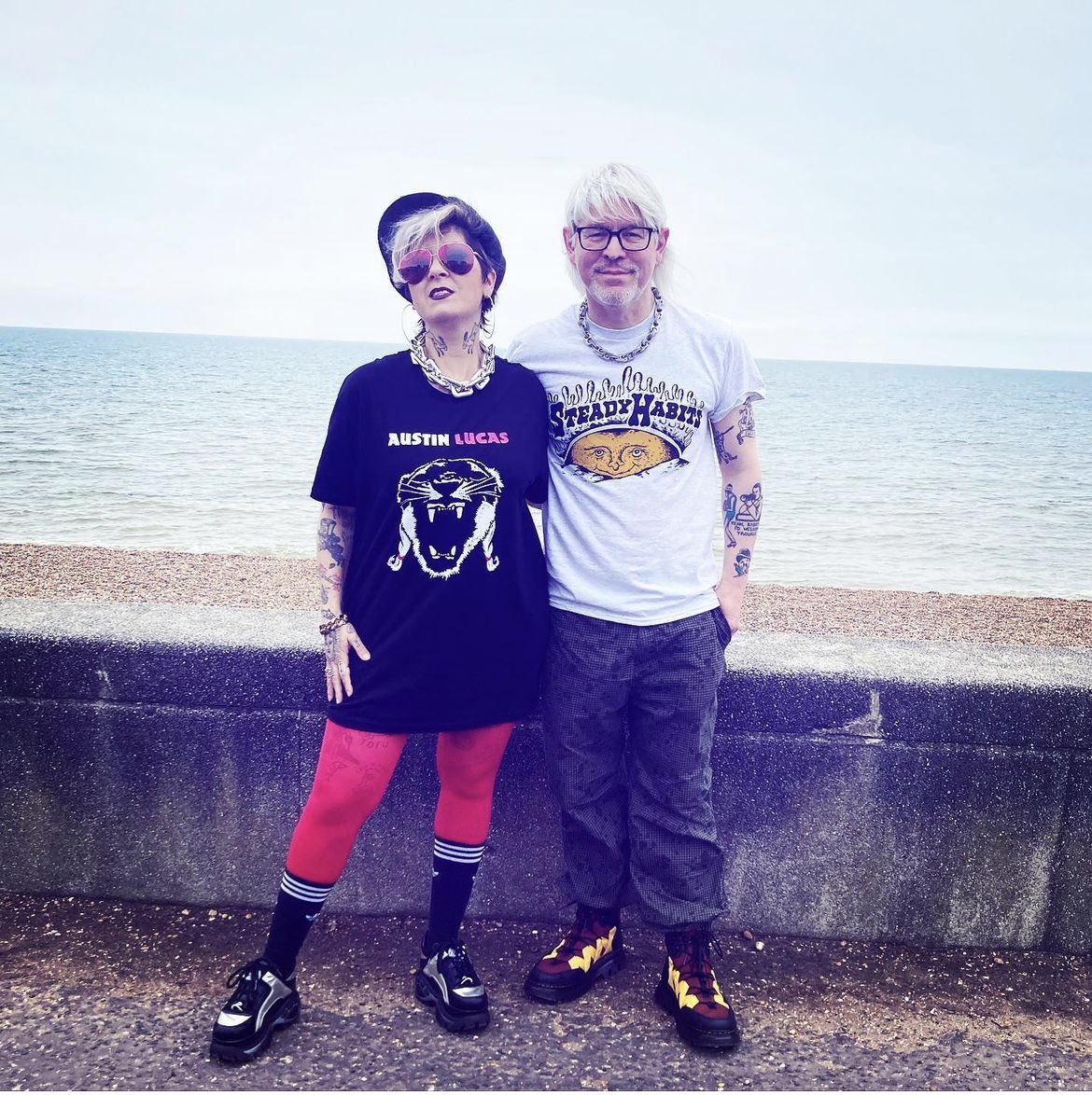 FindingLandFolk's tweet photo. What a brilliant Sunday we had as #djsupport for @AustinlucasIND and Sean @steadyhabits_ courtesy of @Brighthelmstone. Furthermore weโre delighted that the next episode of #findinglandfolkshow out today at 5 features an extended interview with Austin!
#country #americana #punk https://t.co/CT0UcodnUY