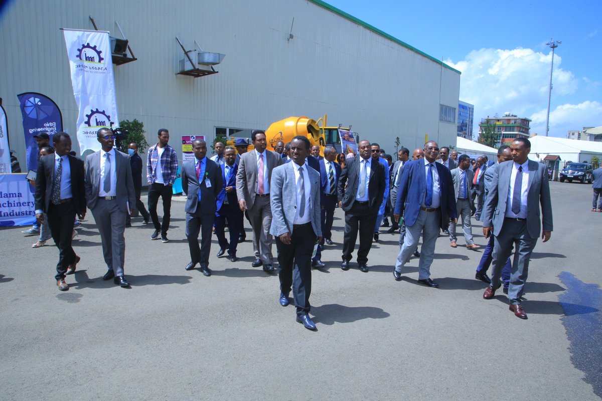 ethio_Industry's tweet photo. የውጭ ጉዳይ ሚኒስቴር አመራሮች የኢትዮጵያ ታምርት ኤክስፖን ጎበኙ
@melaku_alebel @TarekegnBululta @mfaethiopia https://t.co/FOvILdK6GI