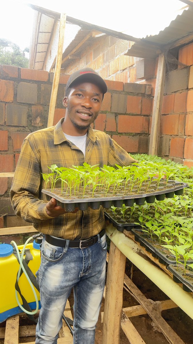 Did you know that the foundation for a successful harvest lies in using high-quality seeds? 

Yesterday, I had the opportunity to visit <a href="/HGTRwanda/">Holland Greentech Rwanda</a>, a company that's revolutionizing the horticulture industry by providing farmers with top-notch products and services to help feed