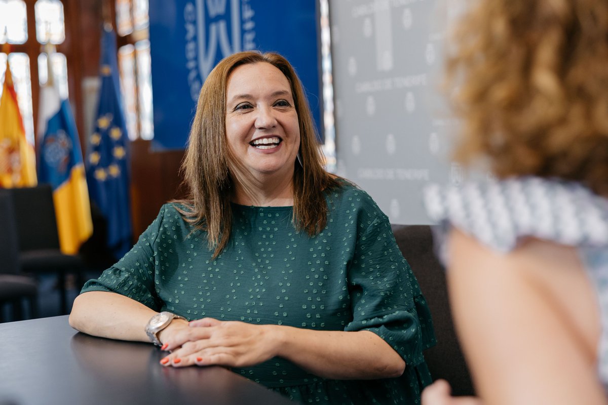 Entrevista en <a href="/diariodeavisos/">Diario de Avisos</a> sobre la gestión del #PSOETenerife en el <a href="/CabildoTenerife/">Cabildo de Tenerife</a> con #ConectaMayores.

🗣️<a href="/marianfranquet/">Marián Franquet</a> : "Hemos conseguido que las personas mayores sean quienes decidan qué quieren hacer, cómo y cuándo”.

diariodeavisos.elespanol.com/2023/05/hemos-…

#TenerifeConFundamento