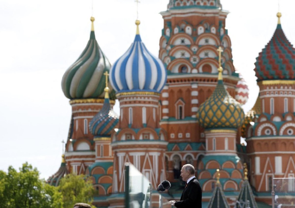 CNNEE's tweet photo. Putin dice que Rusia recuerda el papel que desempeñaron EE.UU., Reino Unido y China en la Segunda Guerra Mundial
https://t.co/Gw7gPnaoov https://t.co/93frA0Ap1L