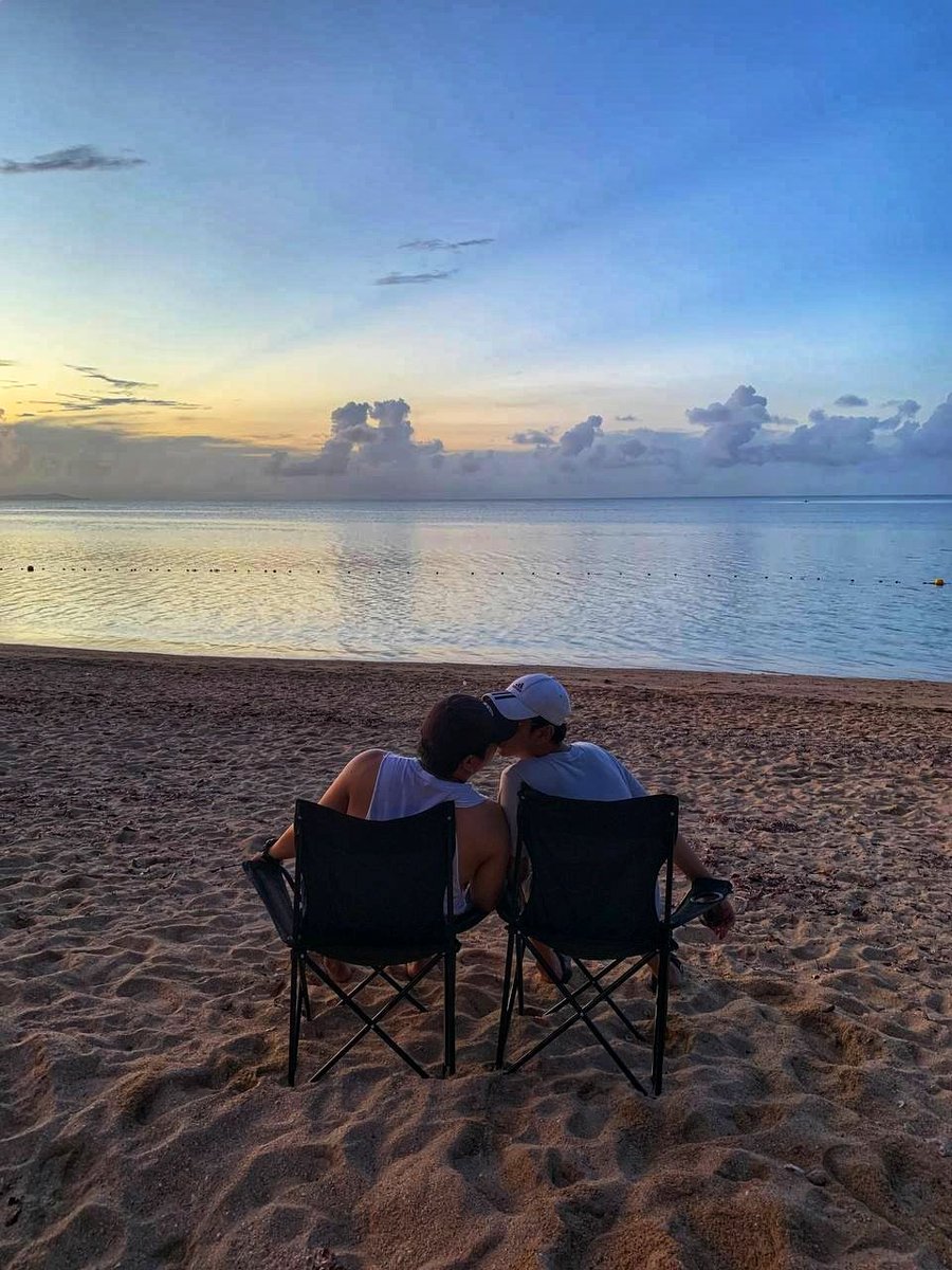 Seb_Baste13's tweet photo. When I can barely keep my head above water to live, you were here beside me and help me breath. I'm beyond grateful to have you. I LOVE YOU. 😘💗 https://t.co/Ev4mneG5Oc