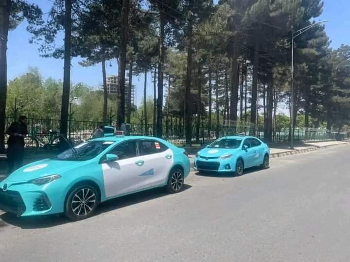 BAbdulali16505's tweet photo. New color of kabul city taxi Afghanistan https://t.co/rnjV5rJhWj