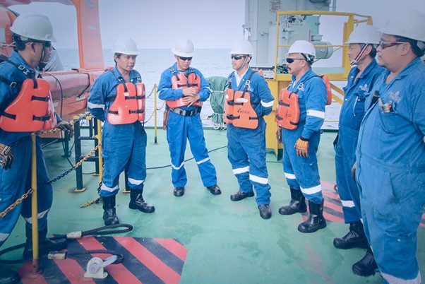 proflangsols's tweet photo. Find out more about learner-centred English for Specific Purposes courses here!

https://t.co/qbyq4qJTBM

#esp #englishforgas #englishforgasandoil #gasandoil #EnglishforOccupationalPurposes https://t.co/GVPg7KOIro