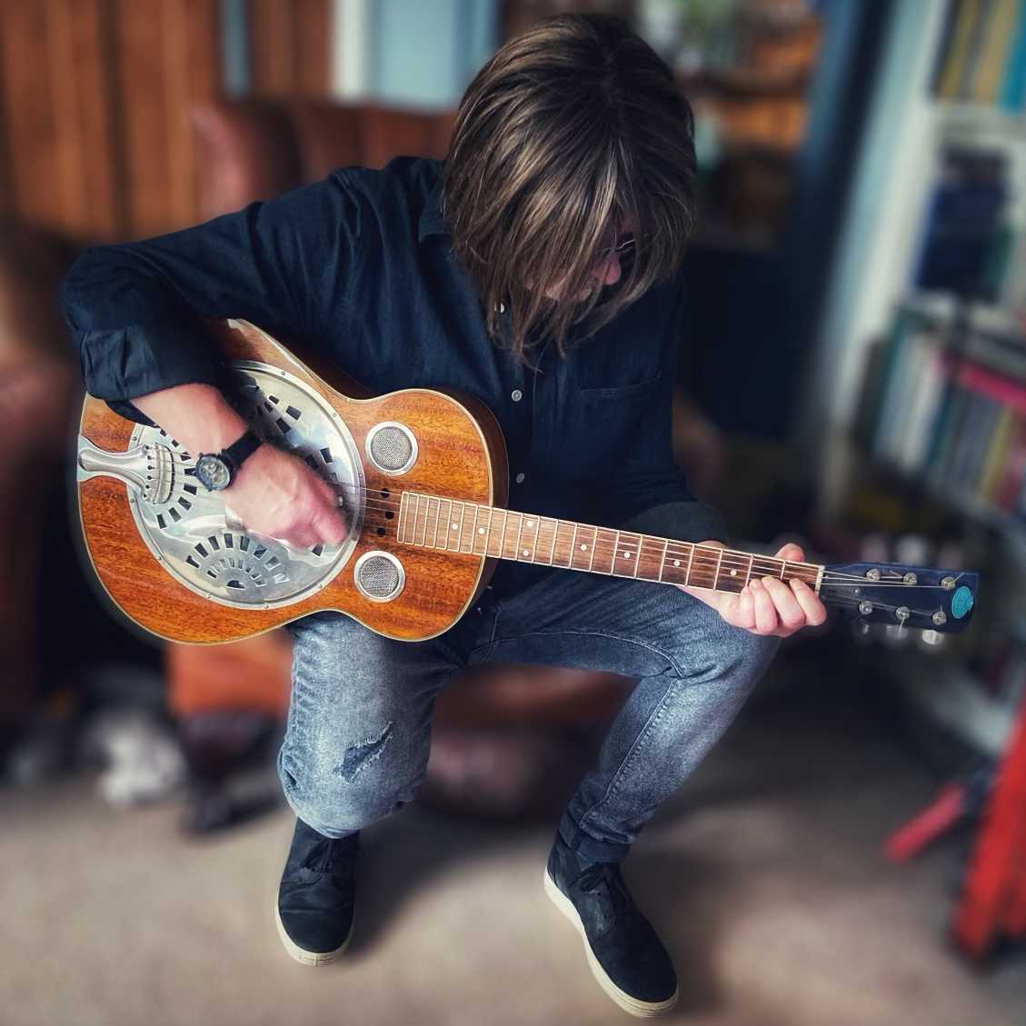 Anatomised tweet media