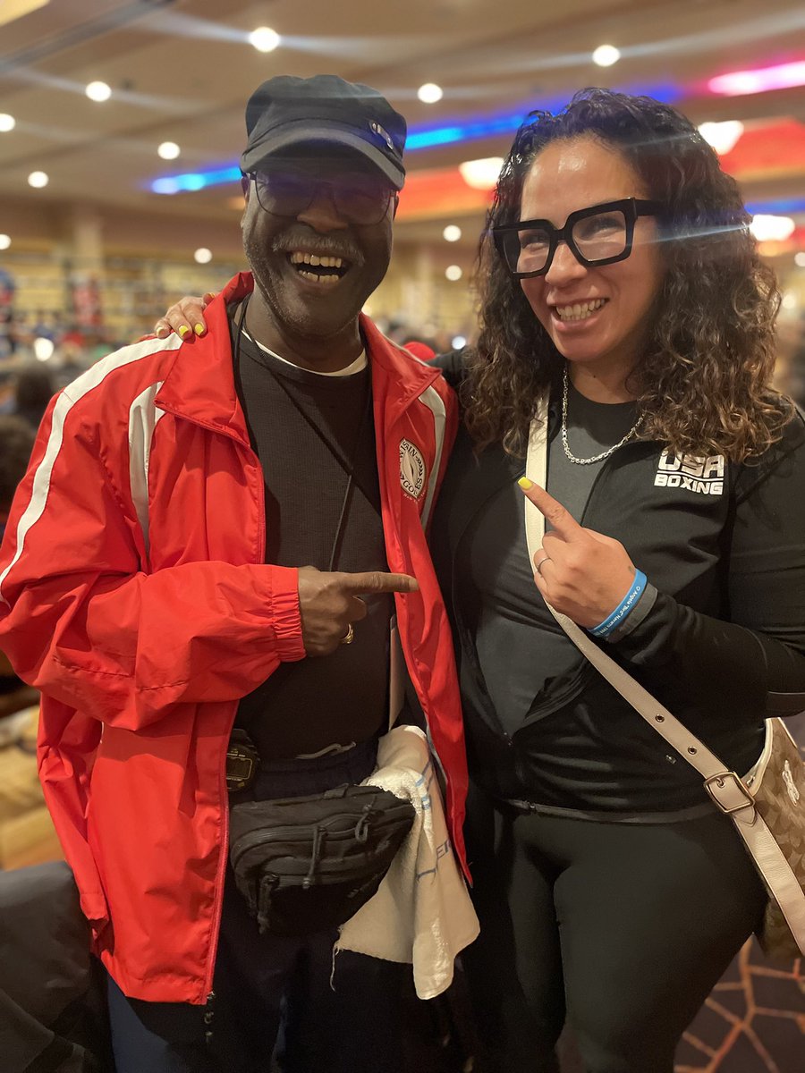 InTheRingWithC1's tweet photo. @MikaelaMayer1 look at this wonderful human I ran into at #ngg π#coachal https://t.co/NPRRYOVvUy