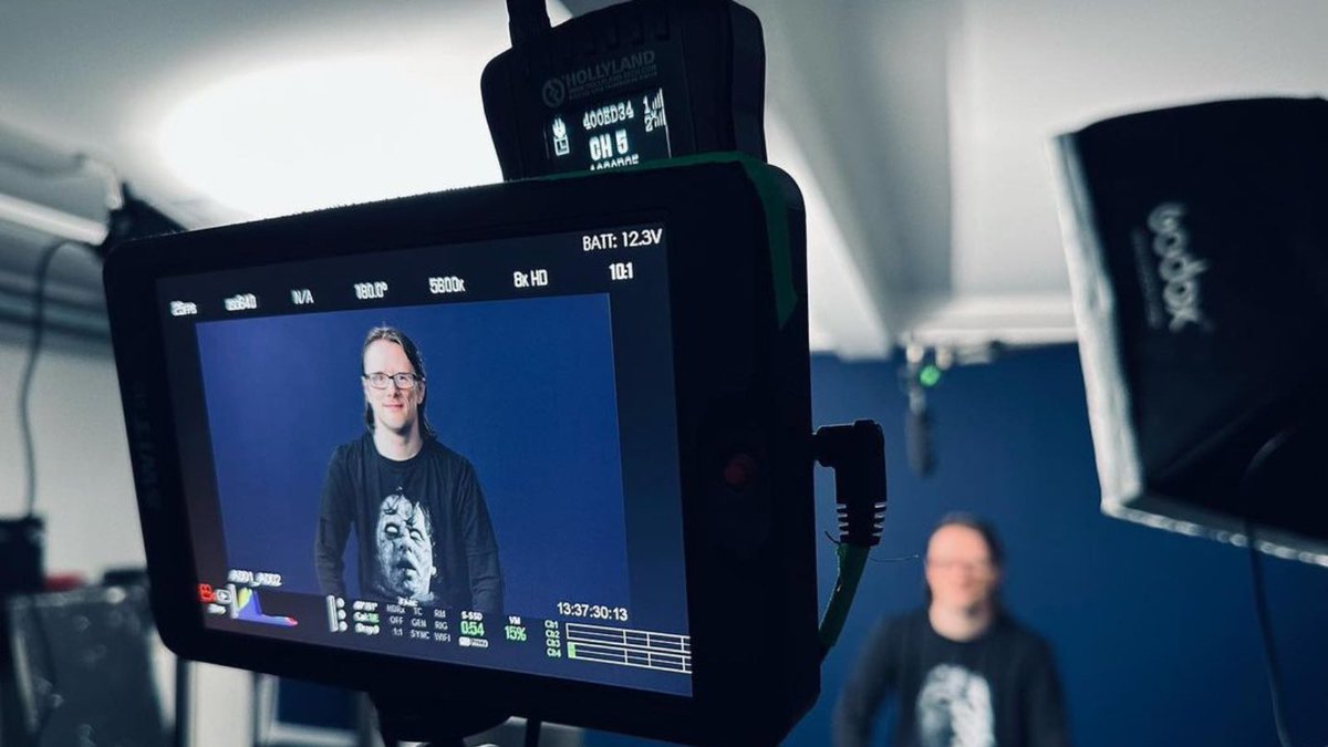 sharpproject's tweet photo. Here is a look at @ABFpictures testing out their RED camera ahead of an upcoming shoot, with Brad standing in as a model.

#abfpictures #redcameras #cameratest #videoproduction #videocontent #marketing #directorlife #thesharpproject

@RED_Cinema https://t.co/Syzn3EjJ2W