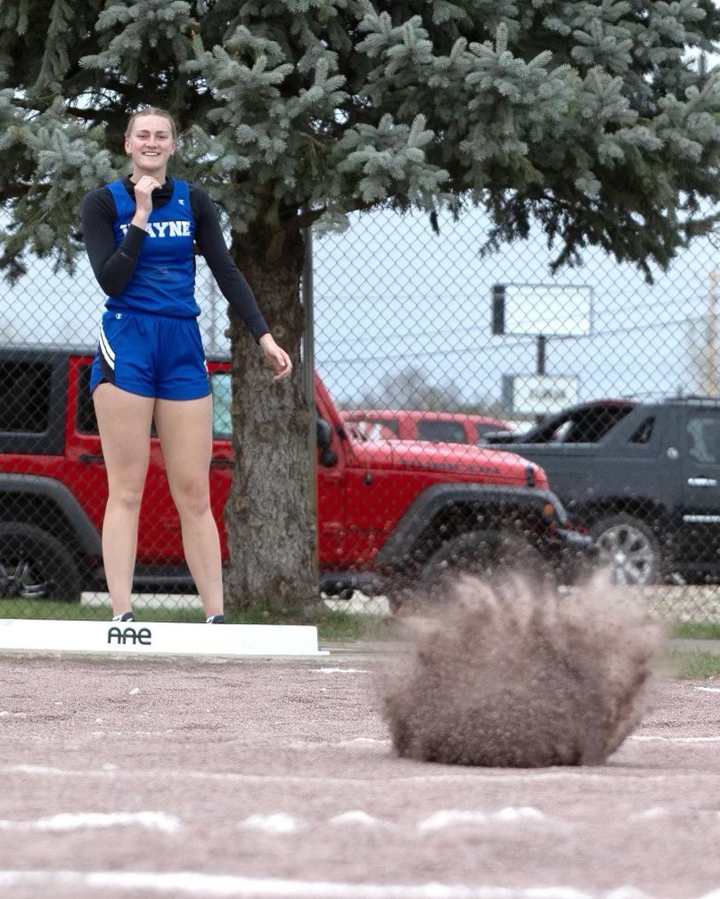 wayne_track's tweet image. Good morning Wayne America!! It’s time for district track! Your Blue Devil Athletes will be in Albion, today, to compete for a chance at qualifying for the state track meet at Burke Stadium!! Good luck Blue Devils!
#NoWorkNoBurke
#WeAreWayne
live.athletic.net/meets/23657