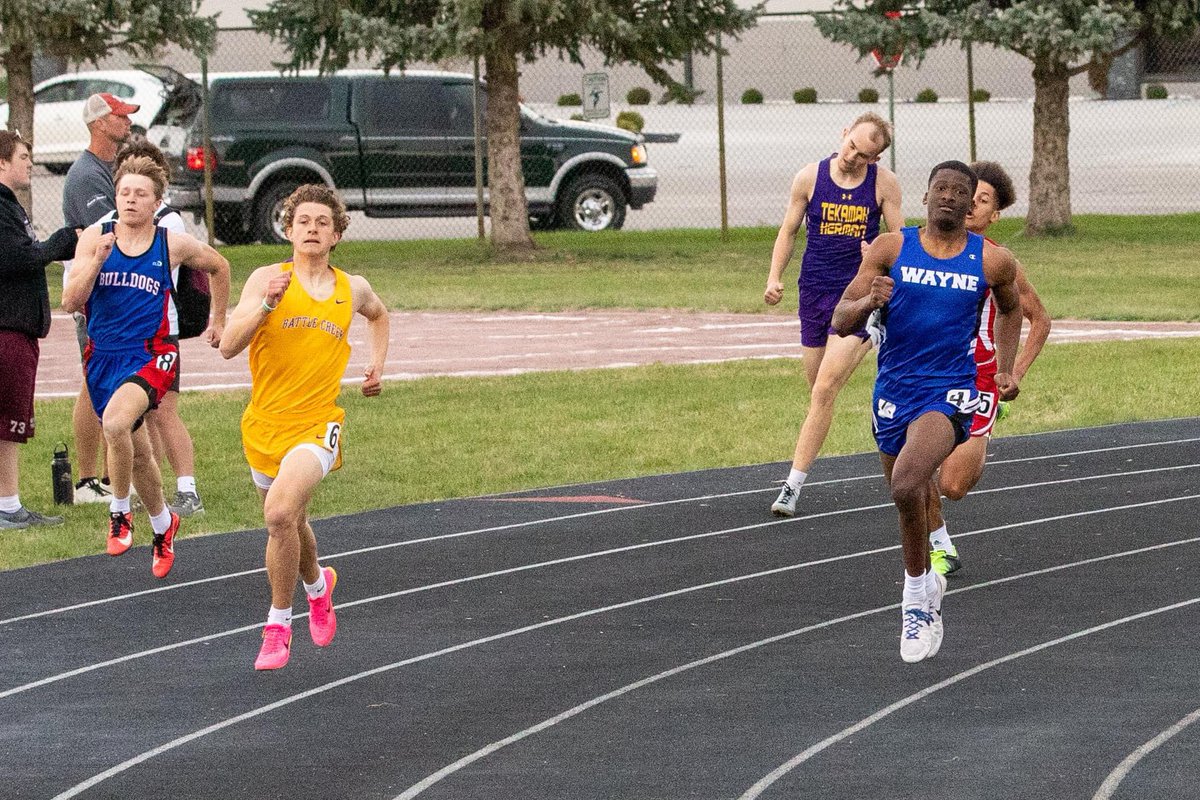 wayne_track's tweet image. Good morning Wayne America!! It’s time for district track! Your Blue Devil Athletes will be in Albion, today, to compete for a chance at qualifying for the state track meet at Burke Stadium!! Good luck Blue Devils!
#NoWorkNoBurke
#WeAreWayne
live.athletic.net/meets/23657