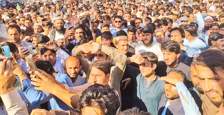 PTI Politics. tweet media