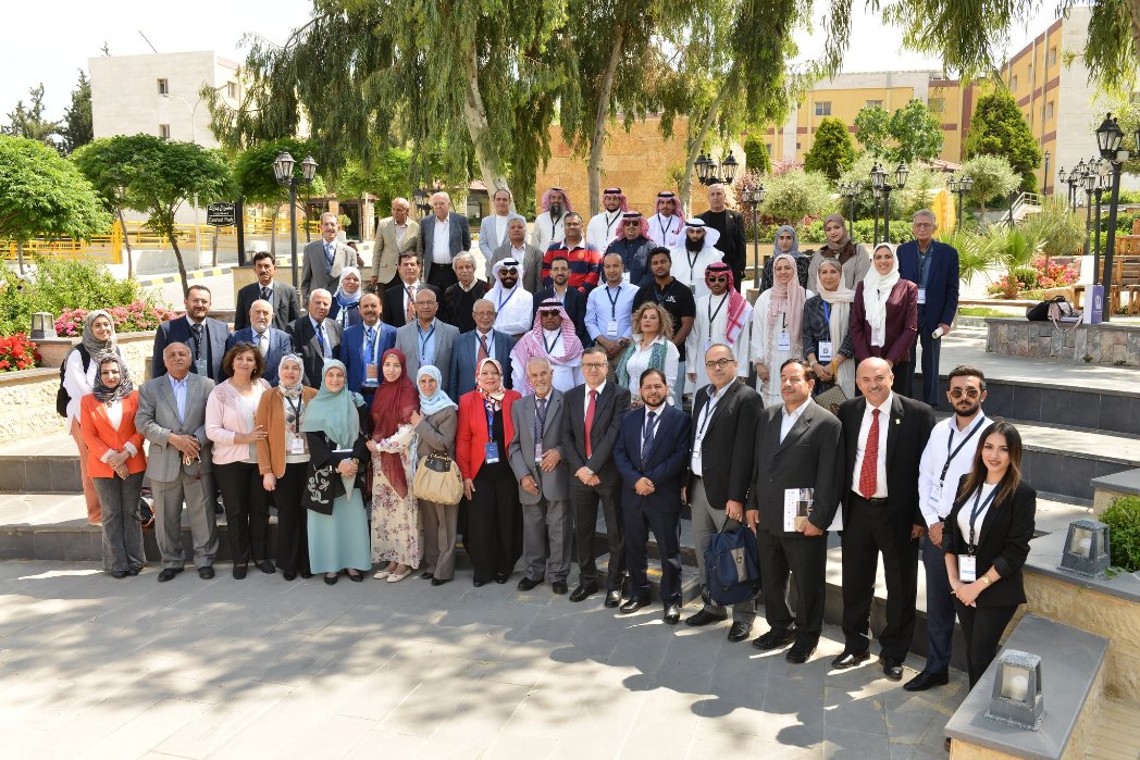 ArabCgt's tweet photo. مقتطفات من المؤتمر العلمي الدولي السادس عشر للموهوبين والمتفوقين تحت شعار "الموهبة والتفوق والذكاء الاصطناعي في التعليم: رؤى مستقبلية"وجاهيا وافتراضيا
06-07/05/2023 https://t.co/p5eTgM83ZT