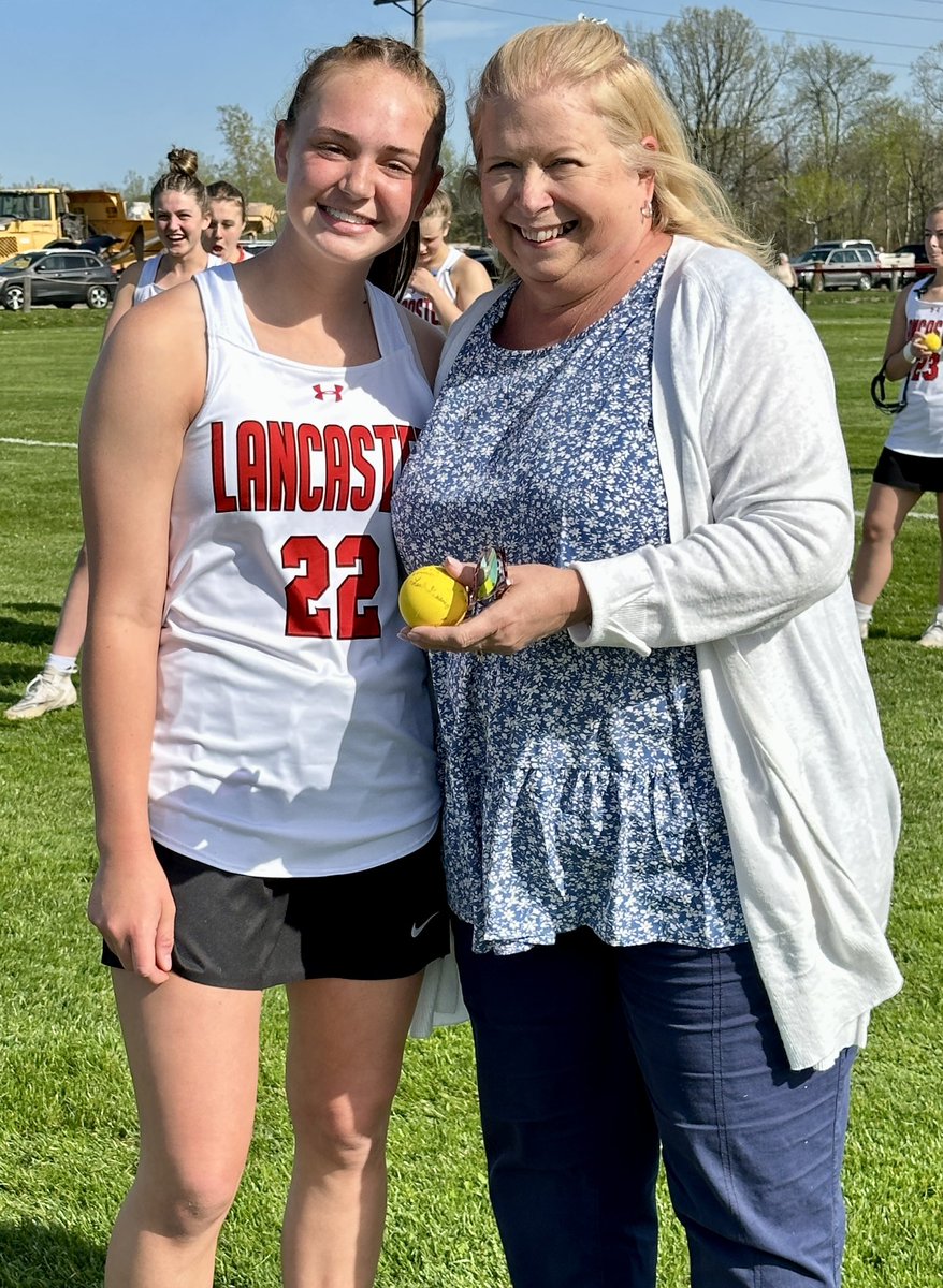 cgasiewicz28's tweet photo. Teacher Appreciation Night for Leah at the LHS lacrosse game! Photos are from then and now! https://t.co/RMt21cfBHR