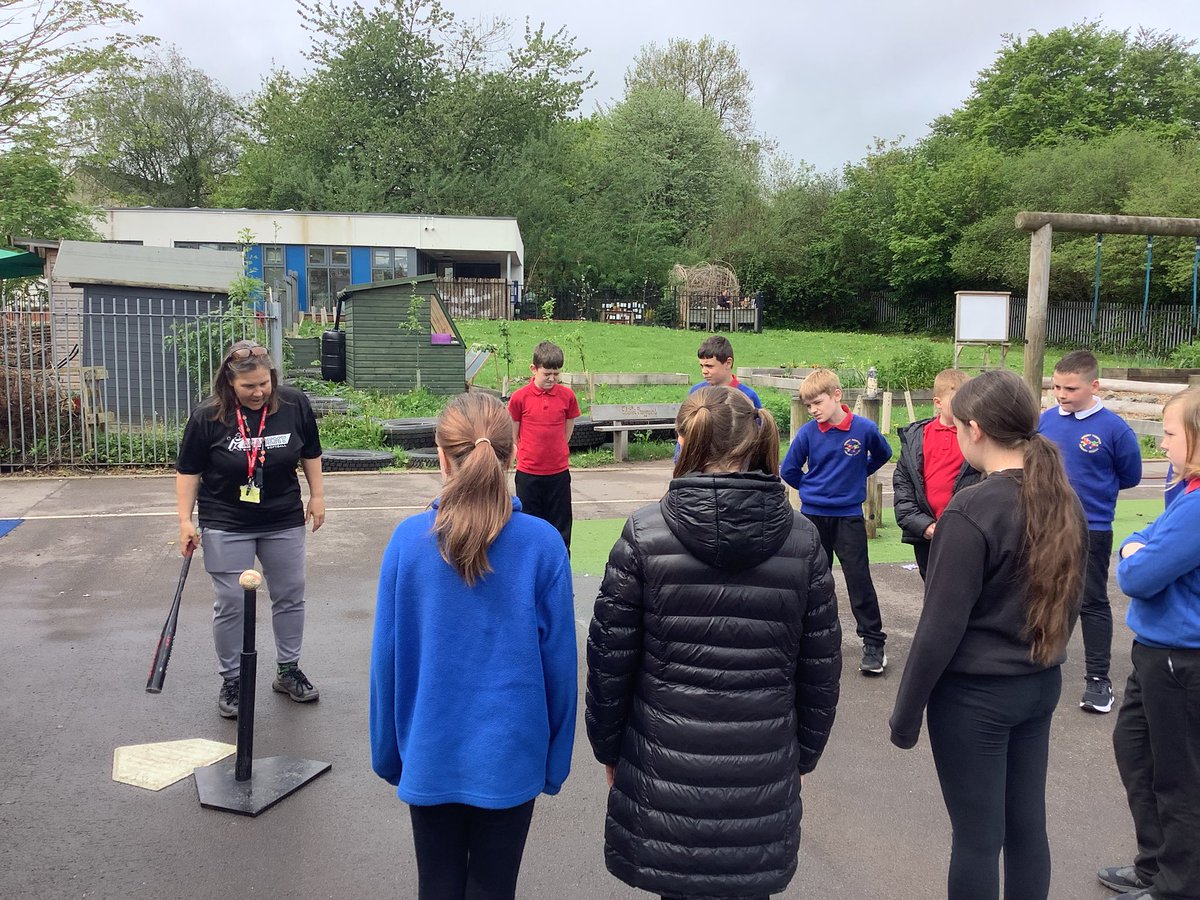 Miss Guy tweet media