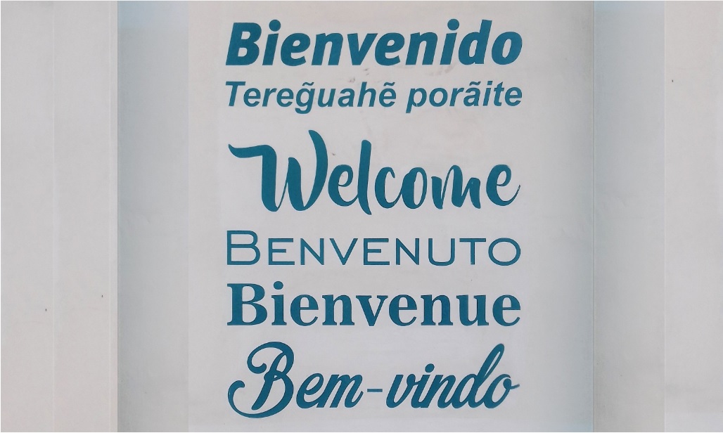 ¿Qué es el paisaje lingüístico? ow.ly/SmNj50OhyQl -  ¿Qué lenguas "habitan" en tu ciudad? #paisajelingüístico #sociolingüística