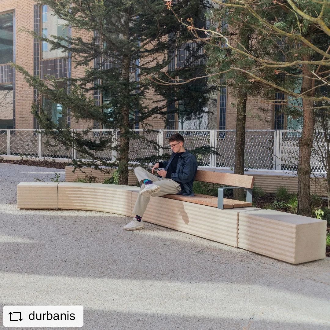 We love this photo taken by @bengwaller outside Edward Street Quarter and shared by creators and manufacturers of urban and outdoor furniture, Durbanis 💚📸

#takeaseat #relax #brighton #brightonapartments #brightonlife #lovebrighton