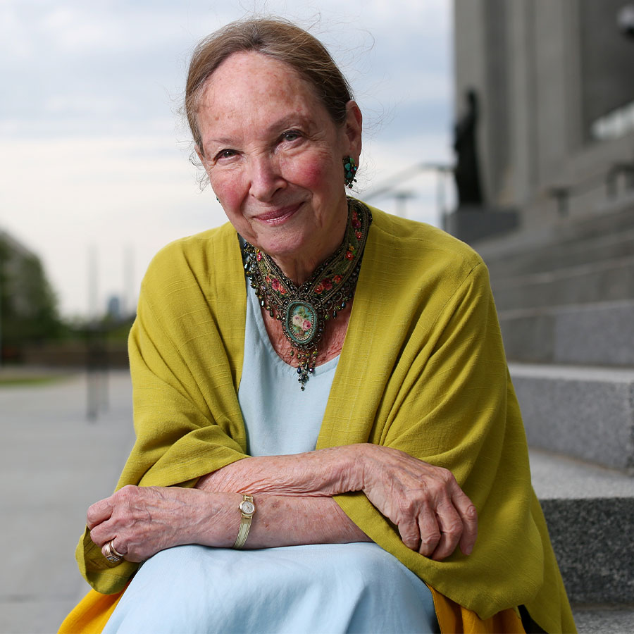 Zoomer's tweet photo. A new documentary #WithoutPrecedent - from filmmaker Barry Avrich, spotlights Madam Justice #RosalieAbella, Canada’s answer to RBG. ▹ https://t.co/tn5aWSvPFq 🎬 @NathAt https://t.co/BpSK39NkpI