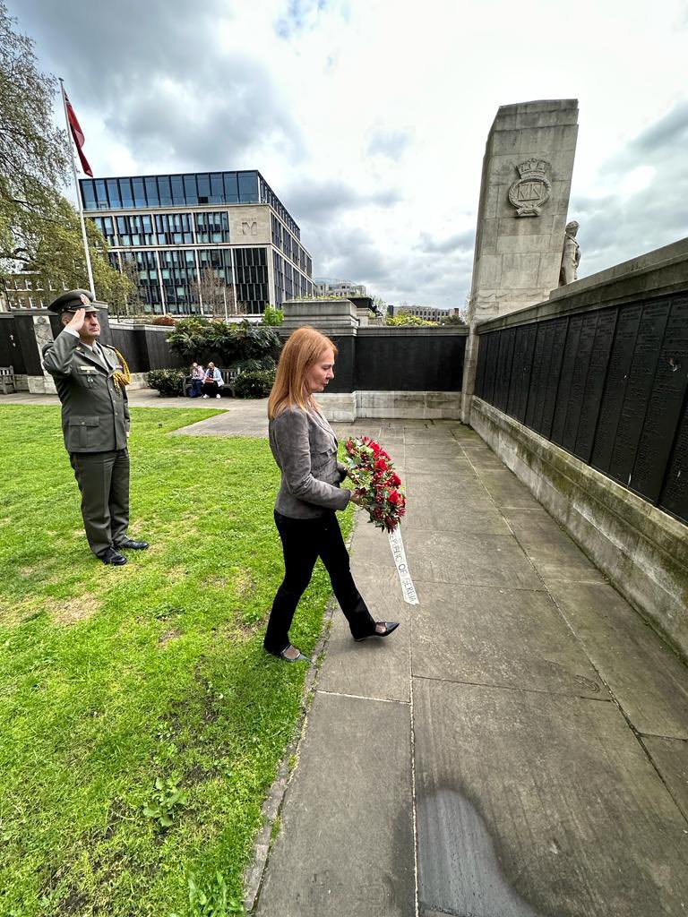SRBinUK's tweet photo. Victory Day tribute to victims of WWII. Laying wreath on Tower Hill Memorial in London that commemorates the Merchant Navy and Fishing Fleets who died in both WW. Yugoslavian vessel Vojvoda Putnik was sank by German submarine in March 1943, 44 people on boat reported missing. https://t.co/2FcwLJXbJM