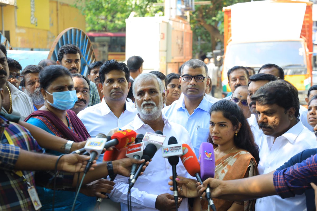 PriyarajanDMK's tweet photo. சென்னைப் பெருநகர வளர்ச்சி குழுமத்தின் 2023-24ஆம் நிதியாண்டின் அறிவிப்புகளை செயல்படுத்தும் வகையில்  கோடம்பாக்கத்தில் உள்ள 1.5 கி.மீ. நீளமுள்ள புலியூர் கால்வாய் கரைகள், ரூ.5 கோடி மதிப்பீட்டில் அழகுபடுத்துவது தொடர்பாக https://t.co/ZxOXQBXzdQ
