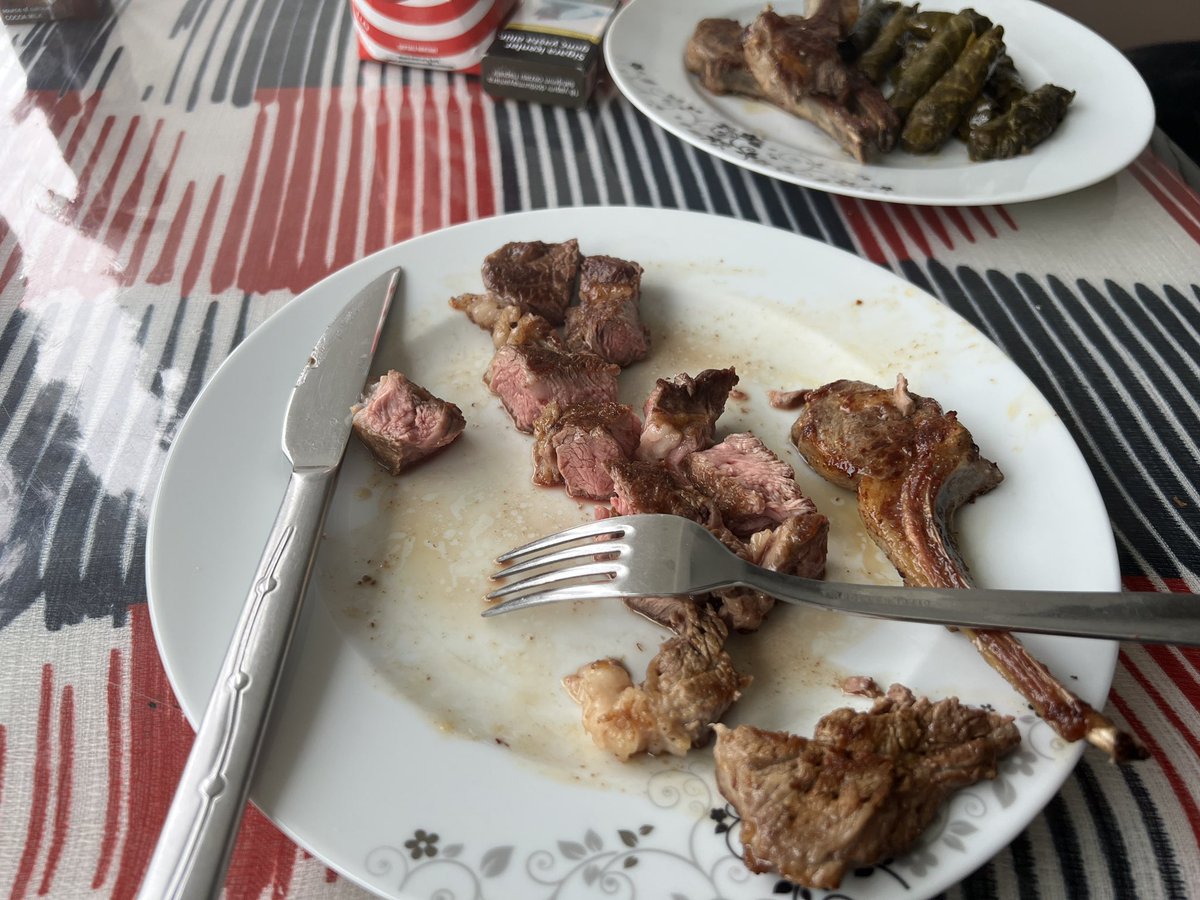 Train9LoL's tweet photo. The steak and lamb chops made by the coach's mother are delicious. 

Maybe it looked funny when I used a knife and fork. She patiently cut the meat into small pieces. 

I wish I had a pair of chopsticks with me really.
XD https://t.co/ogSUlLWiMc