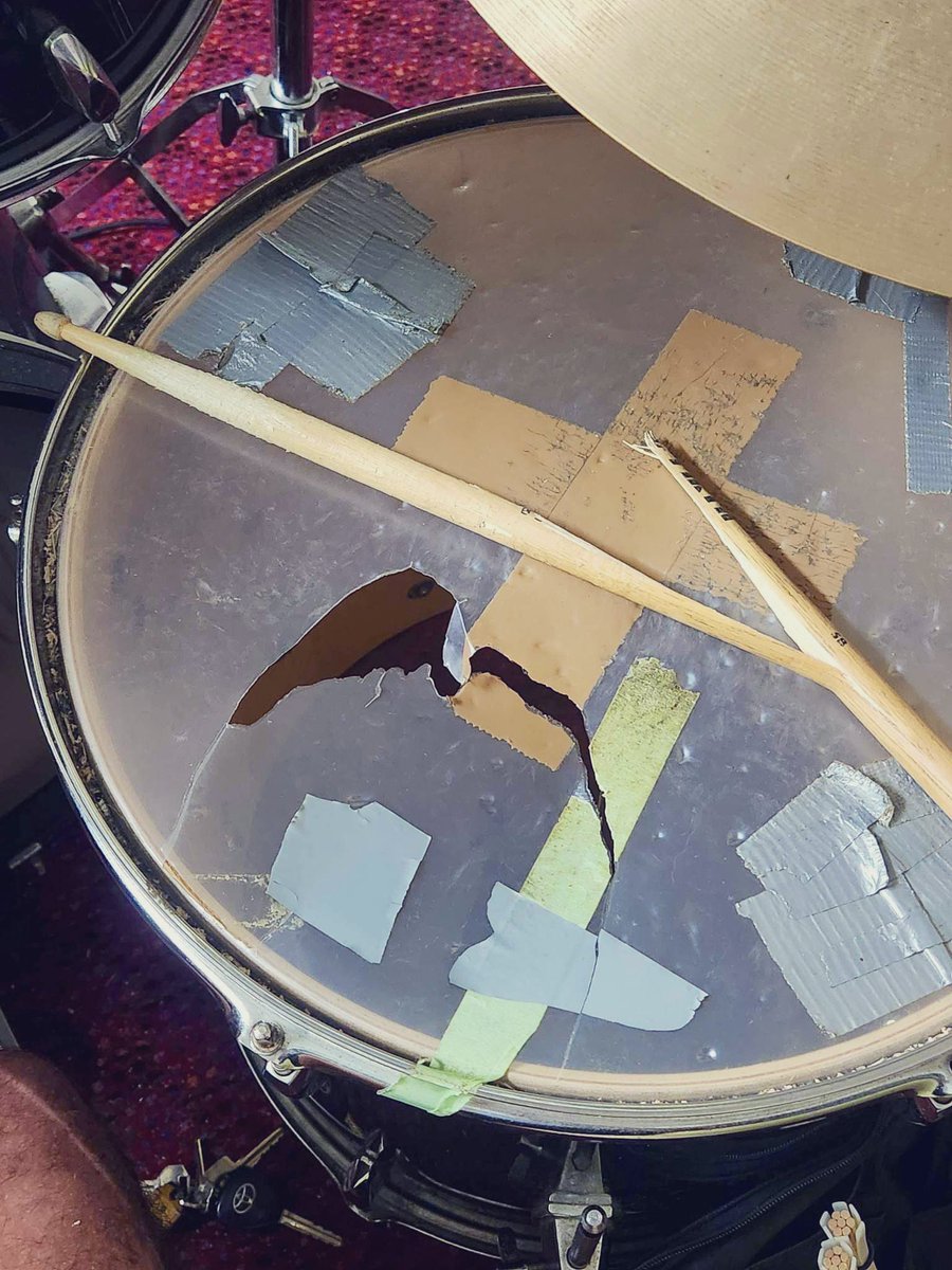 deadmass_'s tweet photo. #deadmass #drum https://t.co/MLzqMbz61F
