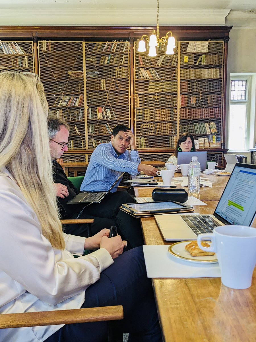 Vanessa Burns tweet media