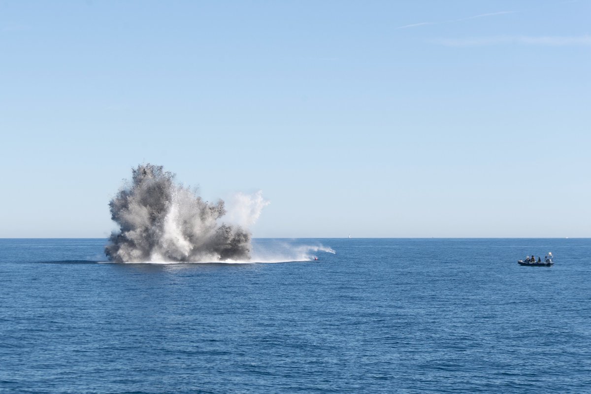 Marine nationale on Twitter "Le 04/05, au large de Marseille, le GPD