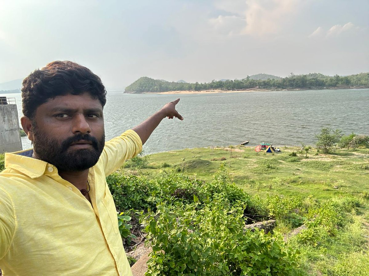 PogakuJairamTDP's tweet photo. వరంగల్ జిల్లాలోని కరువు ప్రాంతాలలో సాగునీరు అందజేసేందుకు గోదావరి నదిపై రూపొందించిన నీటి పారుదల పధకం "దేవాదుల ప్రాజెక్టు". పారుదల ప్రాజెక్టులలో భాగంగా 238 మీటర్ల ఎత్తుకు నీటిని తీసుకెళ్లడం భారత దేశంలో ఇదే మొదటిసారి. https://t.co/a1a4rAWGMn