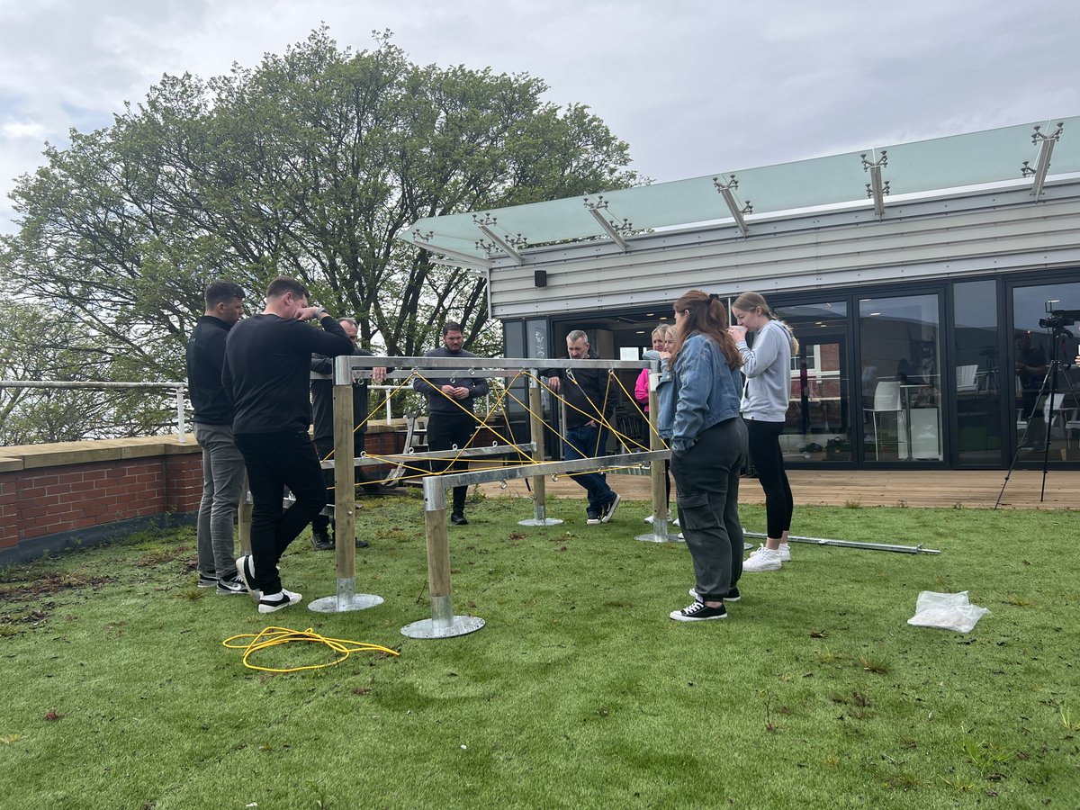 Trans2P's tweet image. Last Friday we had a visit from Mel at Challenge Academy. We completed multiple activities testing our teamwork, leadership and communication. We are looking forward to incorporating what we have learnt into our workshops.

#leadership #leadershipworkshop #challengeacademy