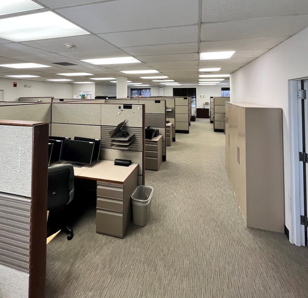 JLArchitects's tweet image. The changing landscape of CRE has everyone on their toes. Nicole and George were in NJ preparing promotional material and existing conditions drawings for an office building as it adjusts to the post-COVID marketplace.
#CRE #ExistingConditions #commercialarchitect