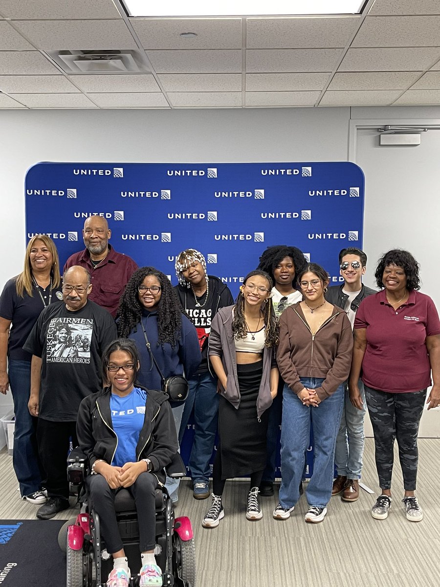 United's Chicago Inflight Training Center tweet media