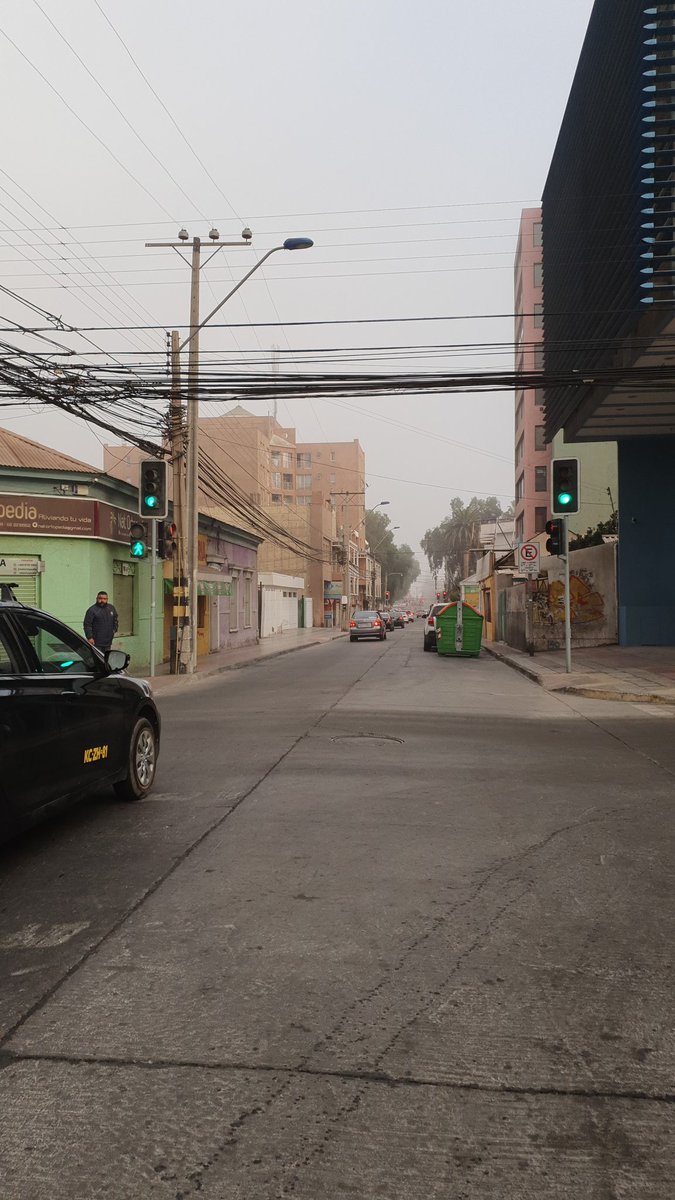 pikillo_green's tweet photo. ⚠️Atención Ciclistas!
Informan de Neblina y frío al pasar por el centro
Recuerden casco, luces y ropa flúor #bicicleta #movilidad #bicitips #copiapo #Atacama https://t.co/myhIWAVcji