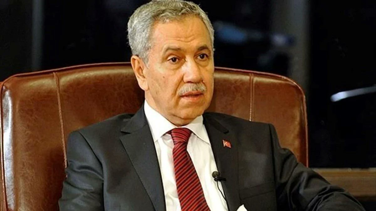 Bülent Arınç:

"Ali Yeşildağ'ın, Cumhurbaşkanı Erdoğan ve bakanların yolsuzluk yaptığı iddiaları üzücü olsa da mutlaka incelenmeli, ilgili makamlar gerekli soruşturmayı yapmalıdır."

<a href="/CanBursali/">Can Bursalı</a>