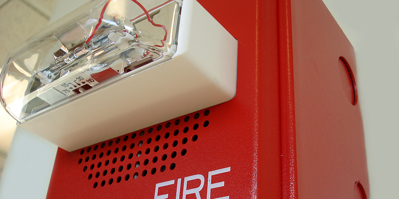 Building owners/landlords/superintendents in #HamOnt!
If your building has a fire alarm system, it's your responsibility to test and maintain it in accordance with the Ontario Fire Code. 
Here's a great resource from the OFM: bit.ly/3mbIhXB #TestItTuesday #StrongForYou