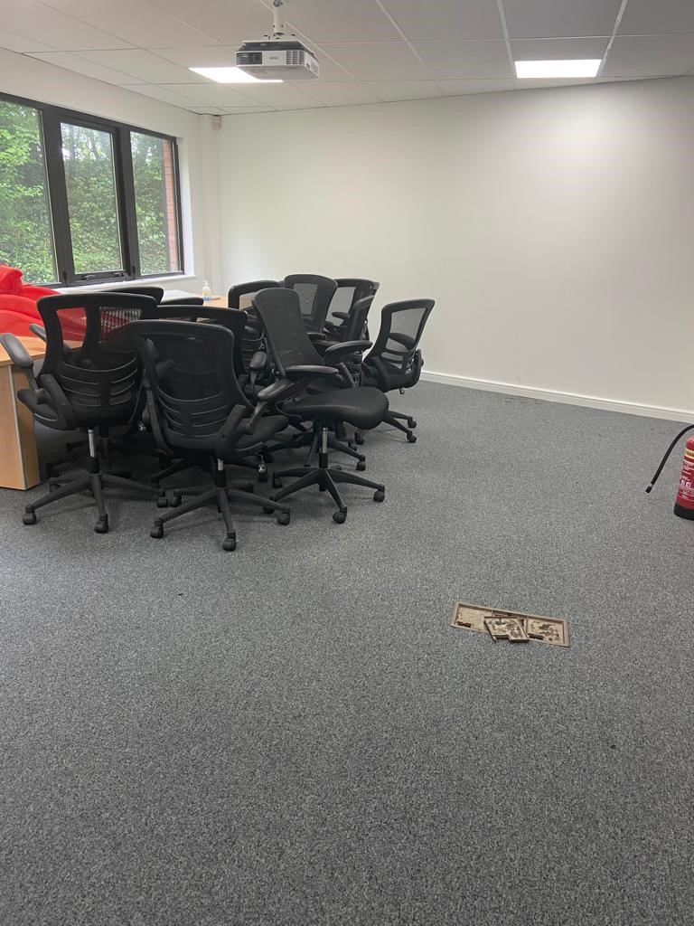 Hope you all had a lovely #BankHolidayWeekend  celebrating the #Coronation . Our #tradesmen have been really busy working in our new office building and wow what a difference they have made.
#Accounting  #newlocation #notlongnow