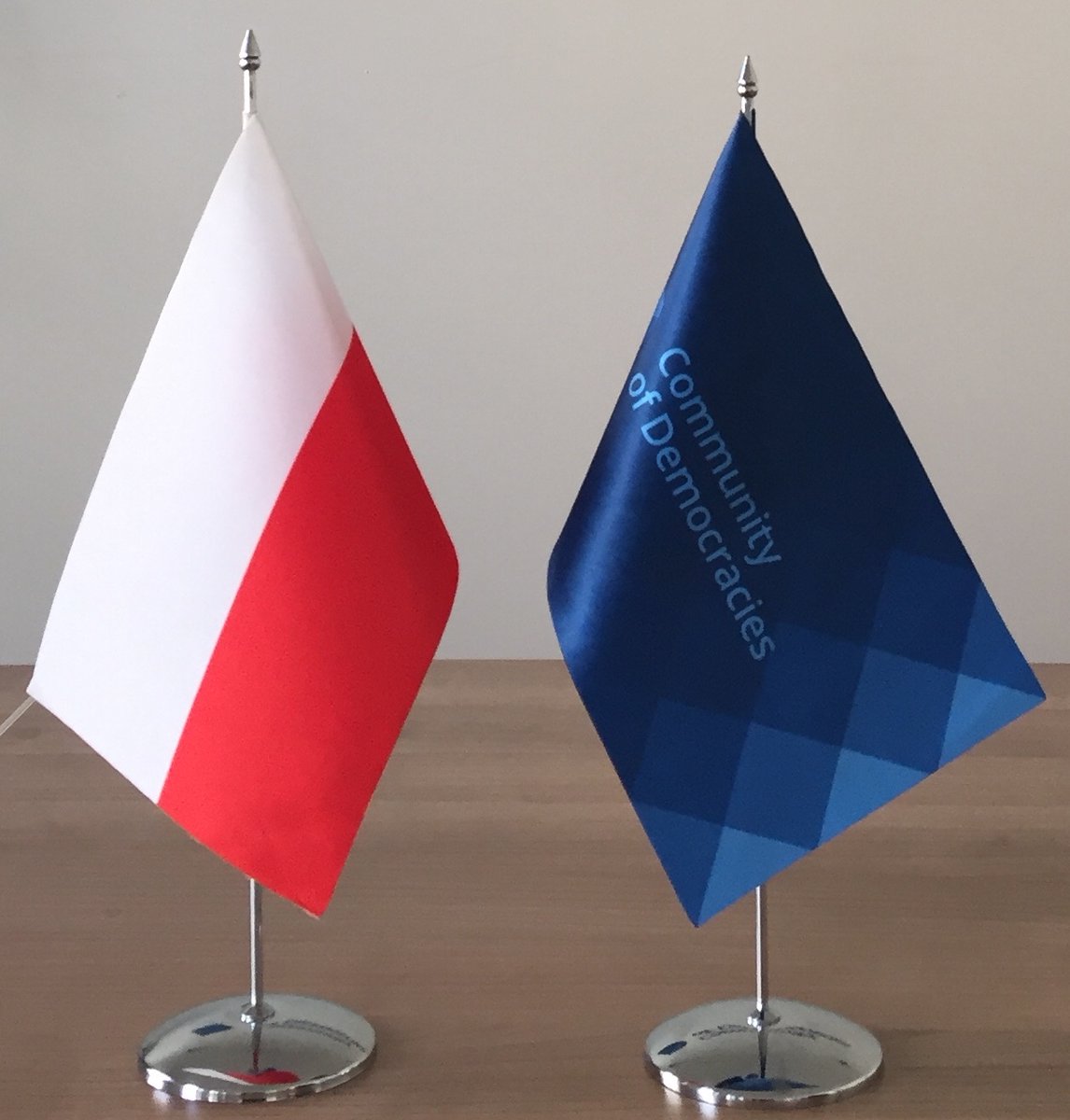 CommunityofDem's tweet photo. CoD founding Member State Poland @PolandMFA is also a host country to the Permanent Secretariat of the Community of Democracies in Warsaw. Thank you to 🇵🇱 for its continuous support and contributions to the CoD. 

36th #CoDGoverningCouncil https://t.co/4gfxzbPbEl