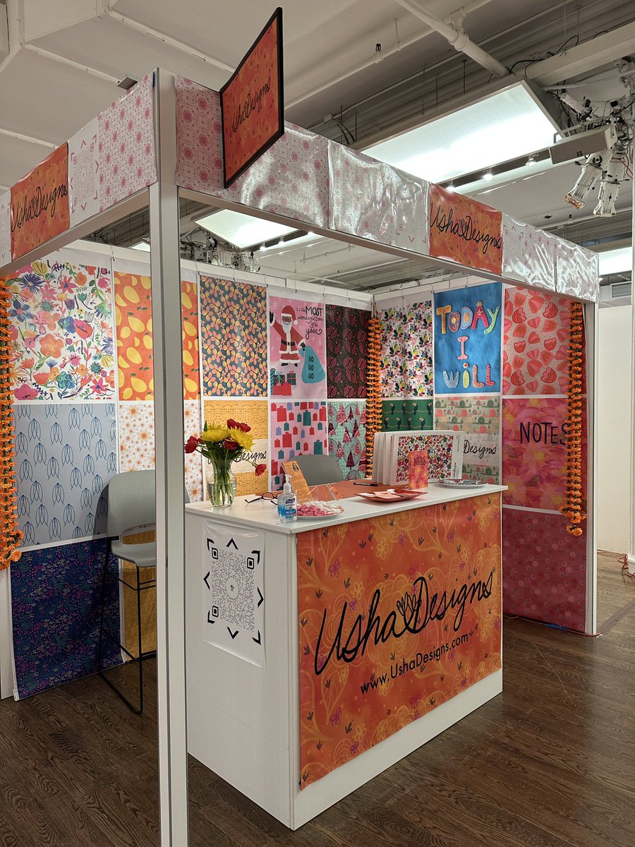 DivineNY's tweet image. At the @surtexshow this afternoon helping @UshaDesigns at her booth #711 #surfacepatterndesign