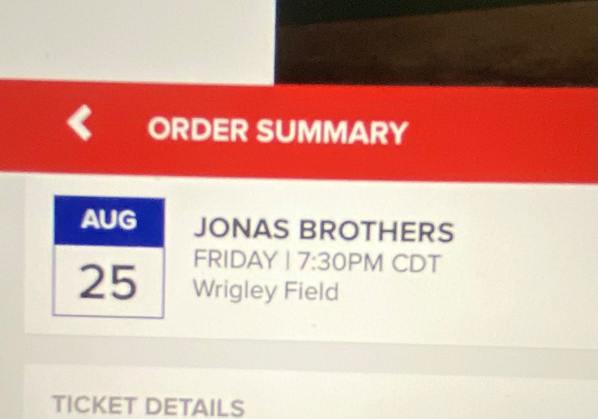 em_millahh's tweet photo. First show at Wrigley &amp; it’s the @jonasbrothers 🥹🥳 https://t.co/LbUPttls6r