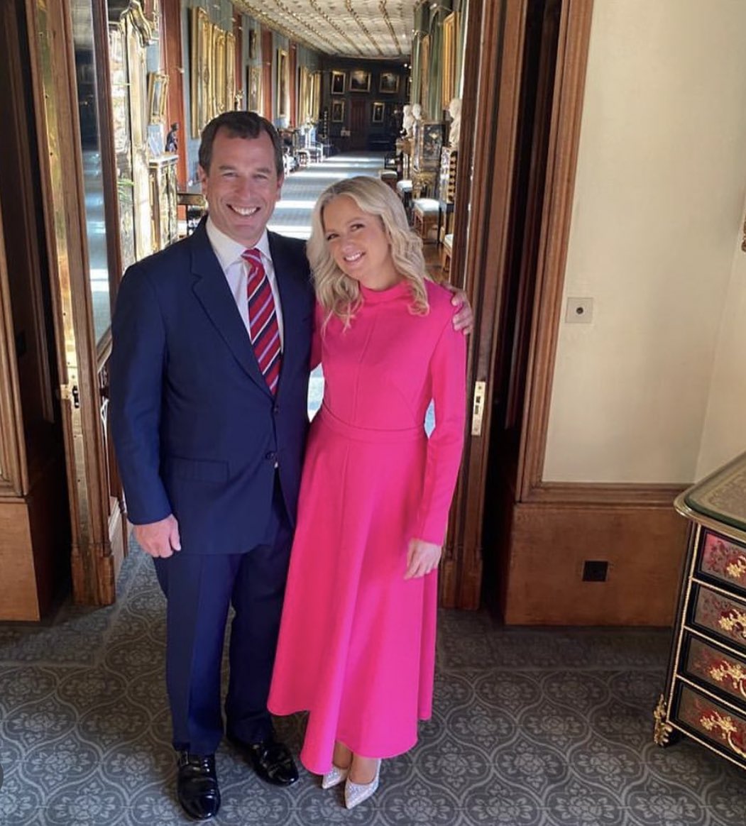 ChristinsQueens's tweet image. For the #CoronationConcert Lindsay Wallace wore Claire Mischevani.

▶️ clairemischevani.com/products/poppy… 

📸 Clair Mischevani