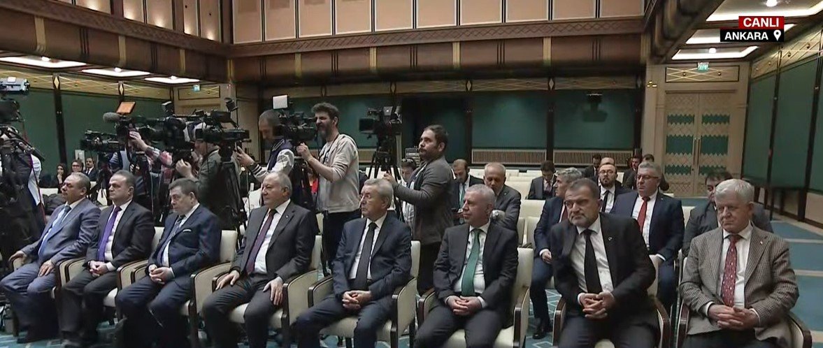 KOOPISSENDIKASI's tweet photo. 📢 TÜRK-İŞ sözünü tuttu,
      
Başta TÜRK İŞ Genel Başkanı Ergün Atalay ve  TÜRK İŞ Genel Teşkilatlandırma Sekreteri ve Sendikamız Genel Başkanı Eyüp Alemdar olmak üzere, Kamu Toplu İş Sözleşmeleri Çerçeve Protokolünde katkısı olan tüm heyet üyelerine teşekkür ederiz.

Detaylar 👇

https://t.co/OltZmGmqRh
