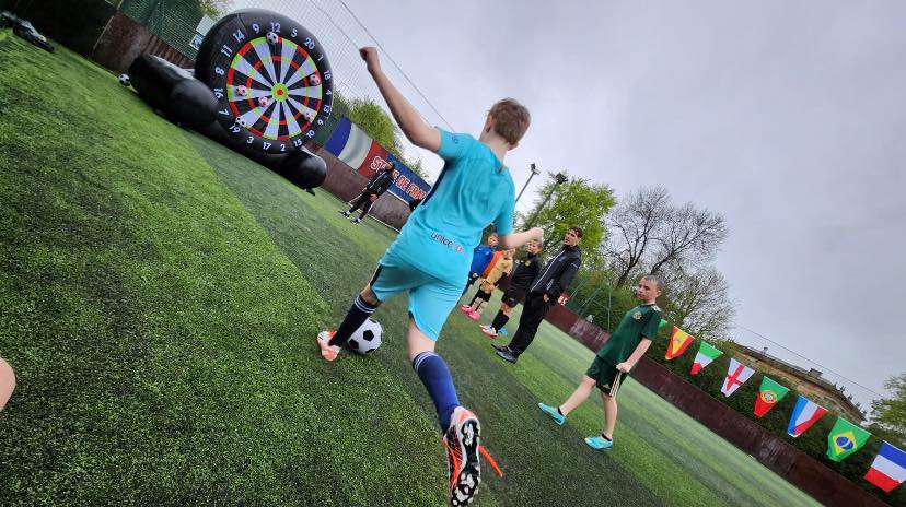 Pitch Parade tweet media