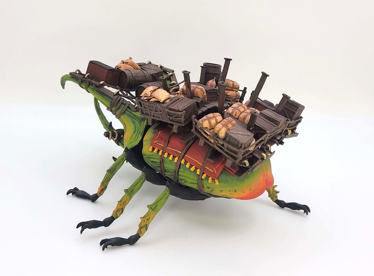 magpie_minis's tweet photo. I never want to paint a parcel or box again.🤣 Miniature painted for a friend. #miniaturepainting #ArtistOnTwitter https://t.co/OCwzM3xr4w