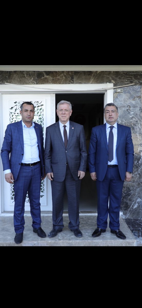 CHP Şanlıurfa İl Başkanı SN <a href="/karadagferhatt/">Ferhat KARADAĞ</a> Milletvekili adayları SN <a href="/MTanal/">Av.Mahmut TANAL</a> <a href="/akalinmc/">Müslüm C. Akalın</a> ve heyetinin SANKON İl Başkanlığına yapmış olduğu ziyaretten dolayı teşekkür ederiz. <a href="/resat_yazar/">Reşat Yazar</a> <a href="/MehmetAliAkba12/">Mehmet Ali Akbaş</a> <a href="/berivangokoglu/">Berivan Gökoglu Yıldızsoy</a> <a href="/abdullahmelik63/">Abdullah Melik</a>