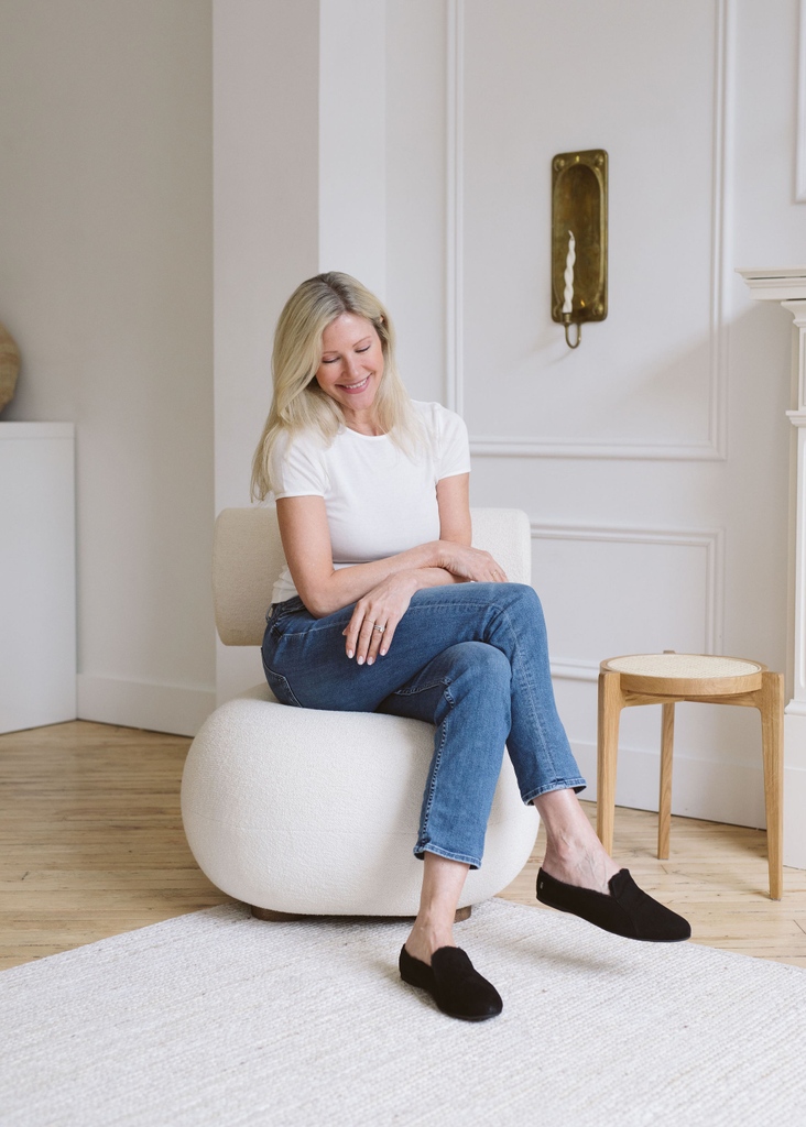 maveandchez's tweet photo. Looking for confidence? Look no further than the motherly figures, caregivers, and devoted. Honour their guiding love with some of our favourite gifts ❤️

#maveandchez #slippers #mothersday #giftsforher https://t.co/Ab9RUvKBSd