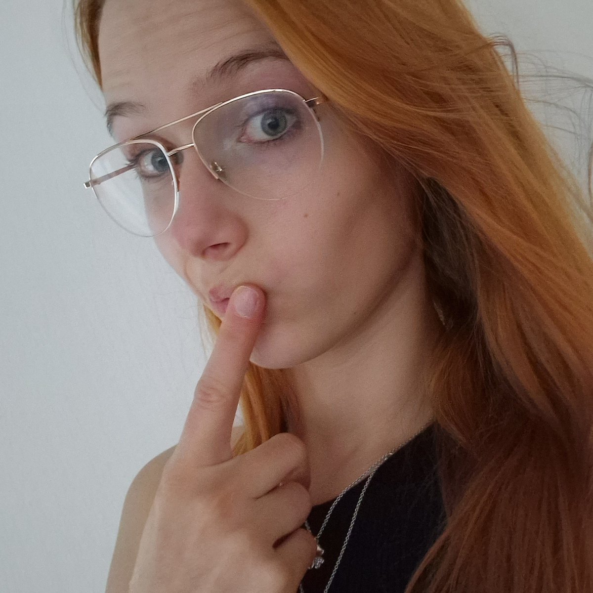 NinaTheSup's tweet photo. 💜Jetzt Live auf Twitch💜
Fie Entscheidung entscheidet ob du die Wahrheit ans Licht bringst! (Life is Strange: True Colors)
https://t.co/mTv8uCwQZp
#gaming #gamergirl #twitch
#LifeIsStrange3 #HogwartsLegacy #PokemonScarlet #DarkSouls #eldenring @TwitchDE @TwitchSupportDE https://t.co/BKMTIIruNx