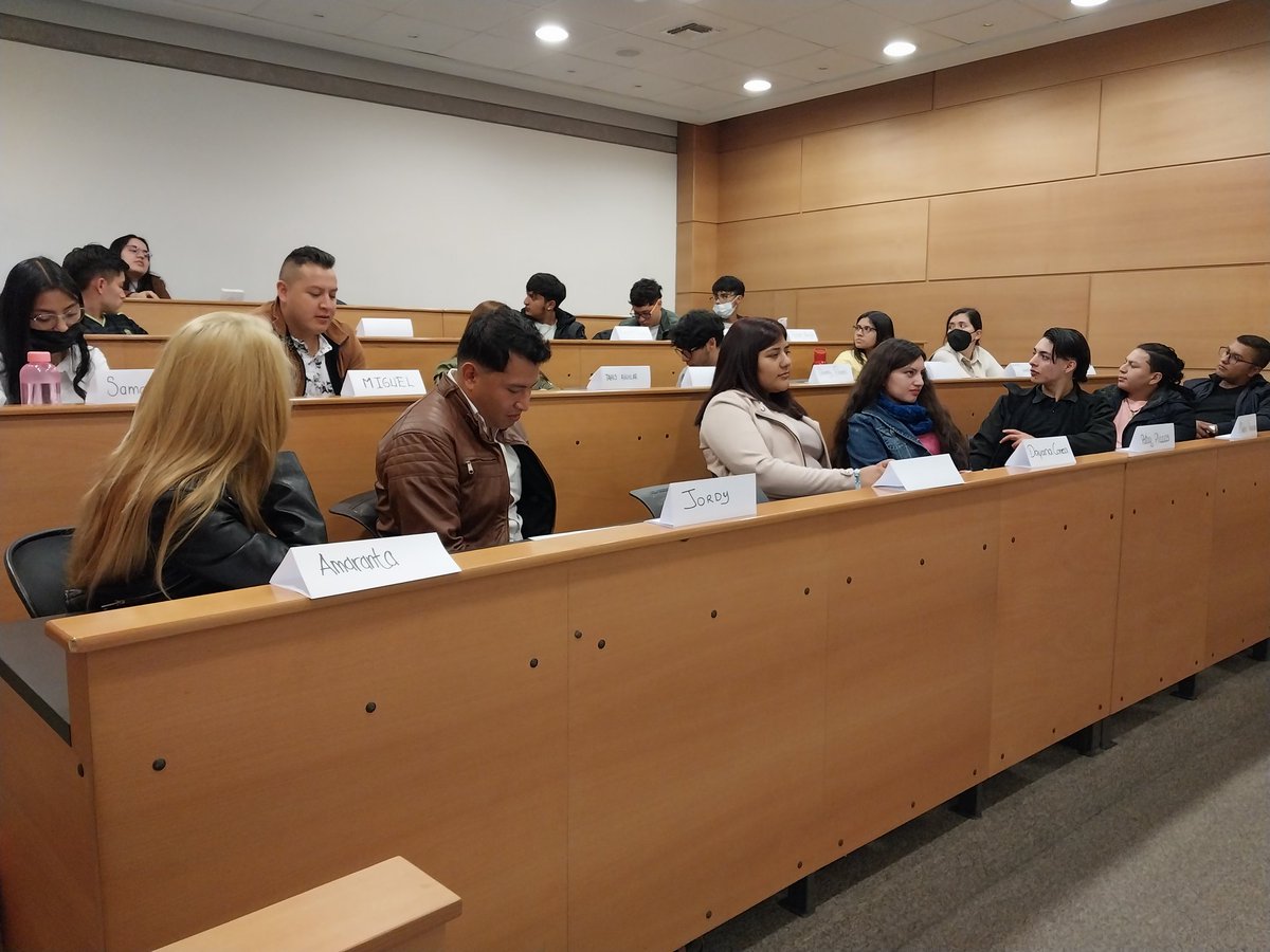 mabomine's tweet photo. Iniciamos nuestro Taller Propedéutico en #DerechoUTE @UTEoficial @UTEDerechoyCCSS https://t.co/XUoR6FgQIZ