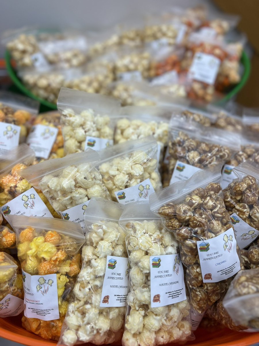 SAW Day 2: Something crunchy to keep your ears from popping😉 as we reach our cruising altitude 🛫 - a sweet or savory bag of popcorn from Jus Pop’n! 🍿<a href="/GESGATOR/">Garrisonville Elem.</a>