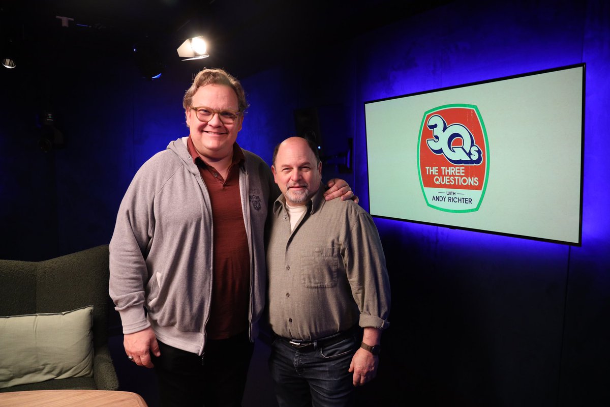 TeamCoco's tweet photo. Today on #ThreeQuestions, @AndyRichter is joined by @IJasonAlexander. They discuss how a trip to magic camp as a young boy changed his career path forever, finding his place in theater, the joys of being a grandfather, and his new podcast. Listen: https://t.co/x97SMr2A8u https://t.co/6T64wSFVu5