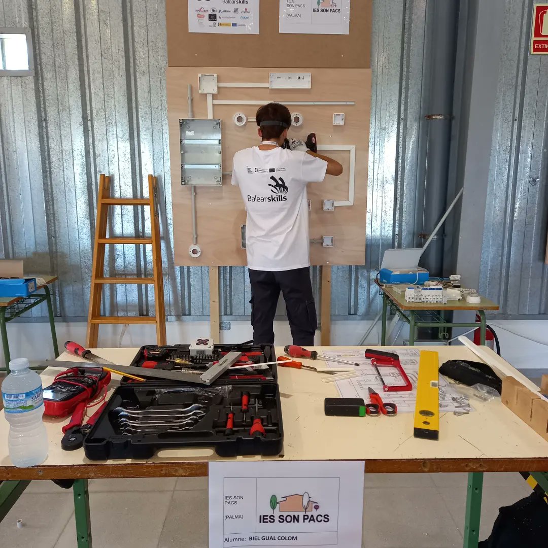 IES Son Pacs tweet media