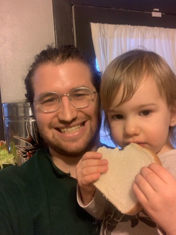 thepgslab's tweet photo. Back with another #RASpotlightofTheWeek ft. Pitt native Luke! They studied Neuroscience and Behavioral Biology at Emory University C/O ‘21. They’re broadly interested in trauma and development in pursuit of a masters in clinical mental health and counseling. https://t.co/ss4RG6FSYj