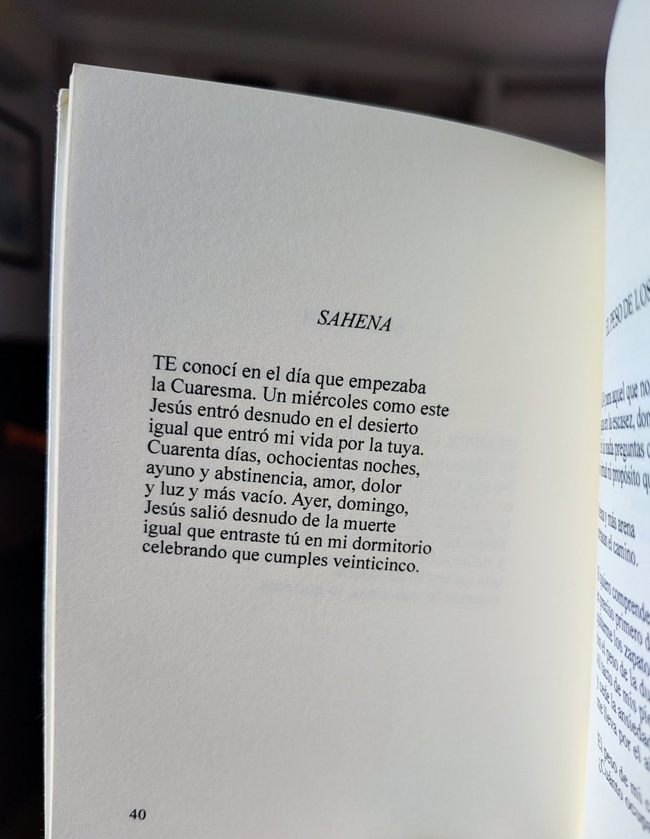 David López Sandoval (@davidlpezsando4) on Twitter photo Los poemas de <a href="/luisescavy/">Luis Escavy</a> suenan frágiles y rotundos. «Victoria menor» es una celebración del amor y de la fe sin «falsos desfiles de entereza». Junto con «Del tiempo y su miseria» de <a href="/FulgencioAnto/">Penchoides</a> y «Herederas» de <a href="/msaorin_/">María Sánchez-Saorín</a> , es el poemario que más he disfrutado últimamente. Los poemas de <a href="/luisescavy/">Luis Escavy</a> suenan frágiles y rotundos. «Victoria menor» es una celebración del amor y de la fe sin «falsos desfiles de entereza». Junto con «Del tiempo y su miseria» de <a href="/FulgencioAnto/">Penchoides</a> y «Herederas» de <a href="/msaorin_/">María Sánchez-Saorín</a> , es el poemario que más he disfrutado últimamente.